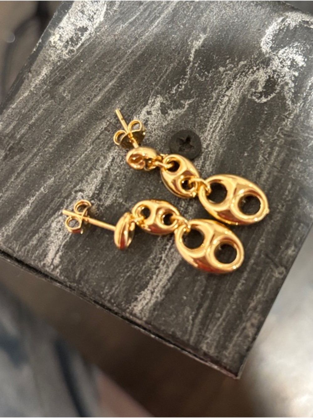 Gold-Tone Gucci Puff Earrings - Women Accessories
